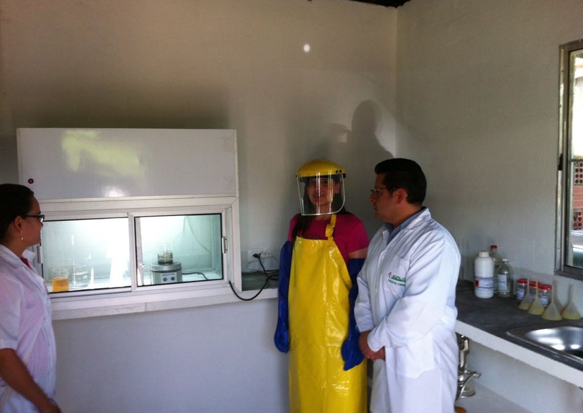 Área de control de laboratorio de Norfosfatos